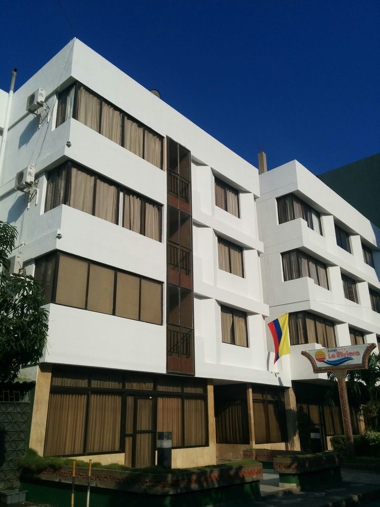 Hotel La Riviera Santa Marta  Esterno foto